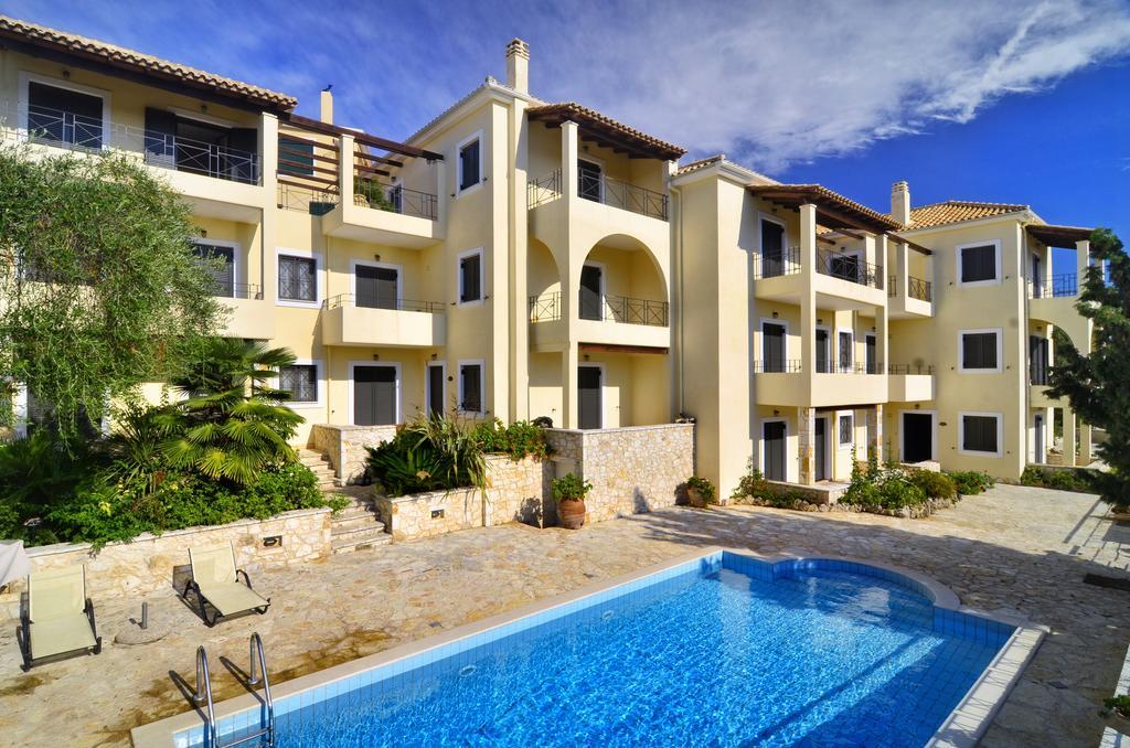 Niriides Luxury Apartments Sívota Eksteriør billede